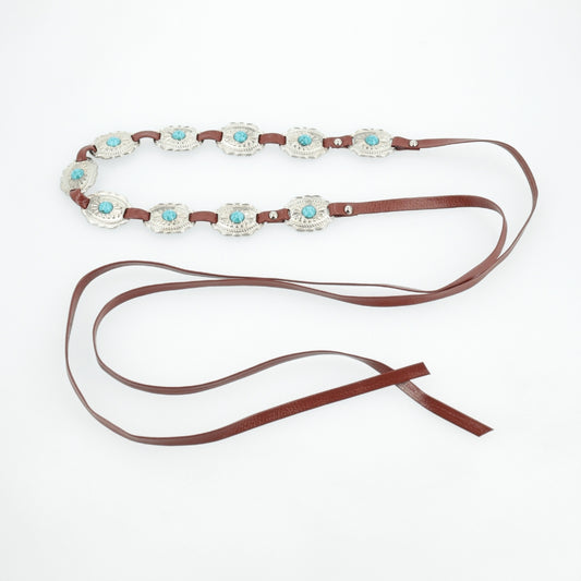 Cinto Feminino de Couro com Apliques Metálicos Caramelo