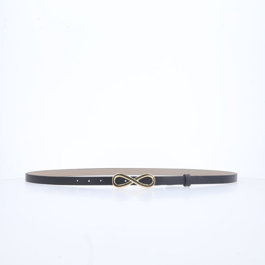 Cinto Fino de Couro Com Fivela de Metal Infinito Preto
