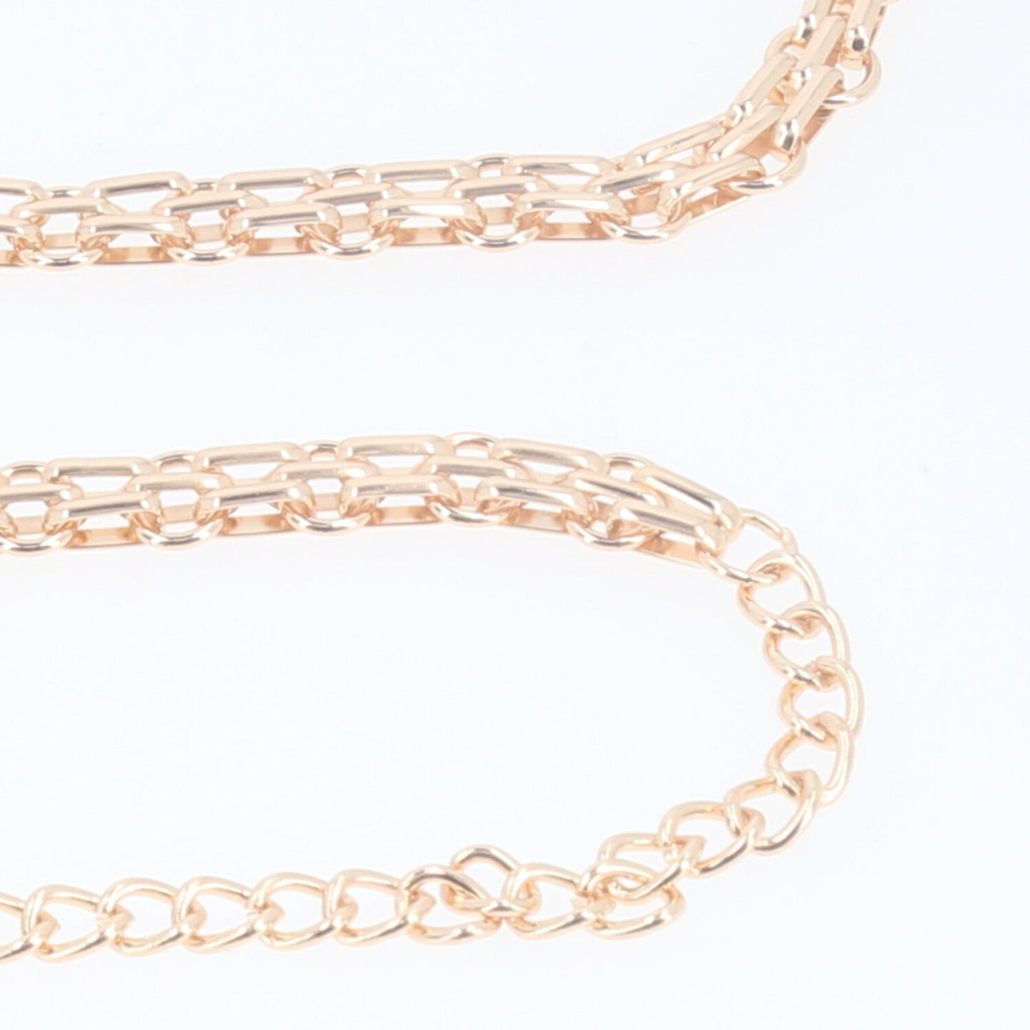 Cinto de Metal com Design de Corrente Ouro