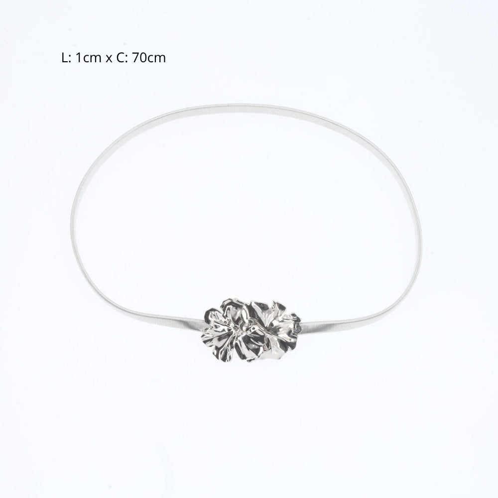 Cinto Metálico com Mola Elástica e Fivela de Flor Prata