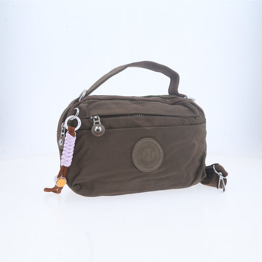 Bolsa Transversal Feminina em Nylon com Múltiplos Bolsos Marrom