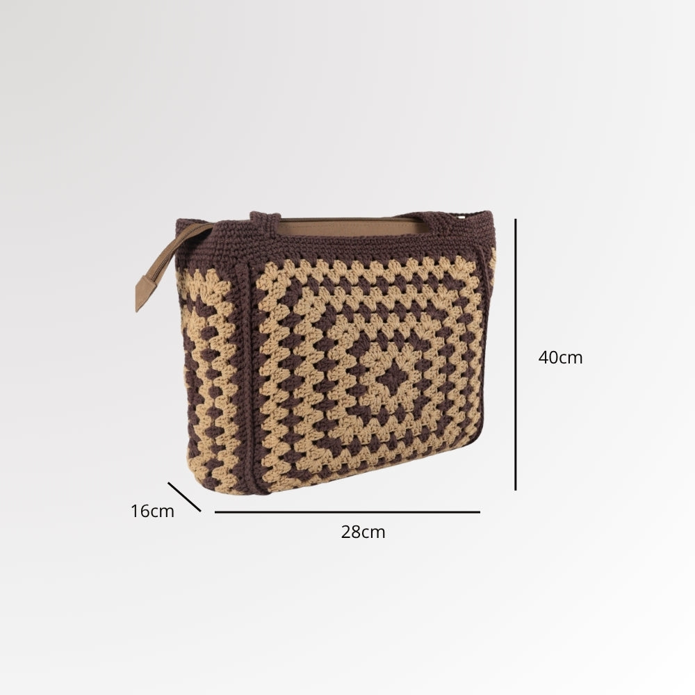 Bolsa de Praia em Crochê Trançado com Alça Fixa Marrom