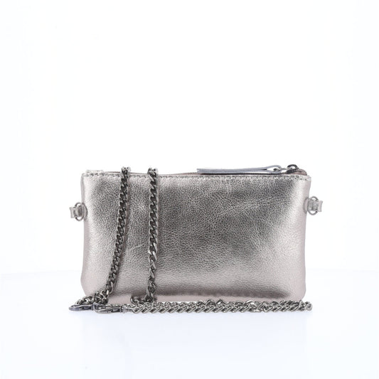 Bolsa de Couro com Alça de Corrente Prata velha
