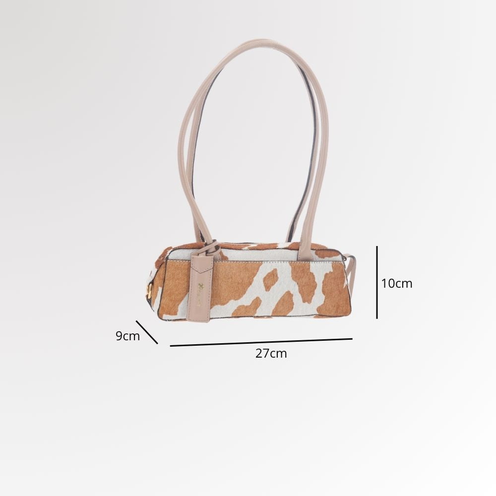 Bolsa Wishin Pampa em Couro com Estampa Animal Print Bege escuro