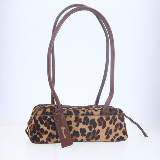 Bolsa Wishin Pampa em Couro com Estampa Animal Print Marrom
