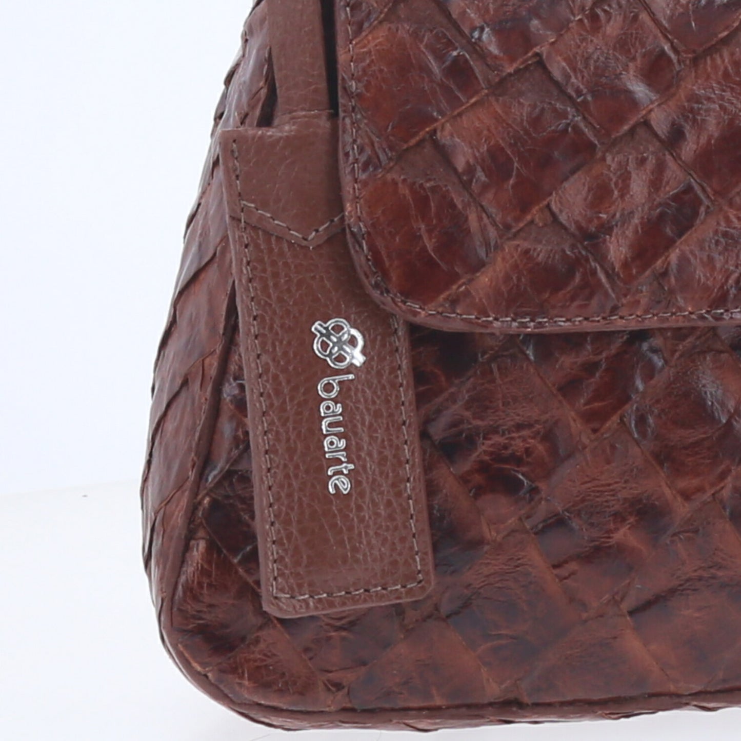 Bolsa Shoulder em Couro de Pirarucu com Alça Fixa Marrom