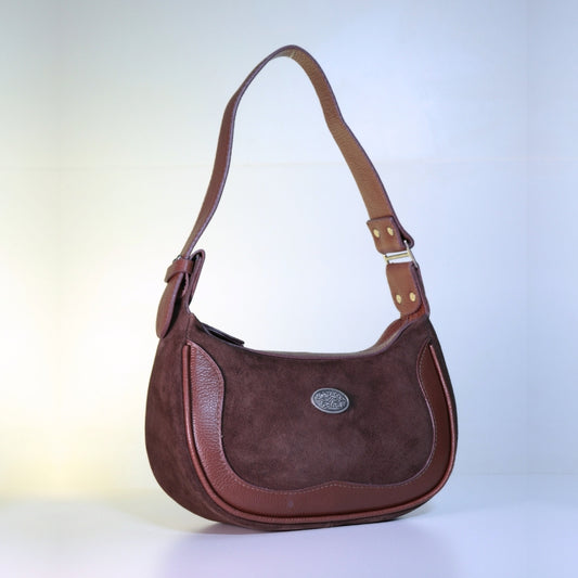 Bolsa de Ombro Feminina em Couro Camurça
Marrom