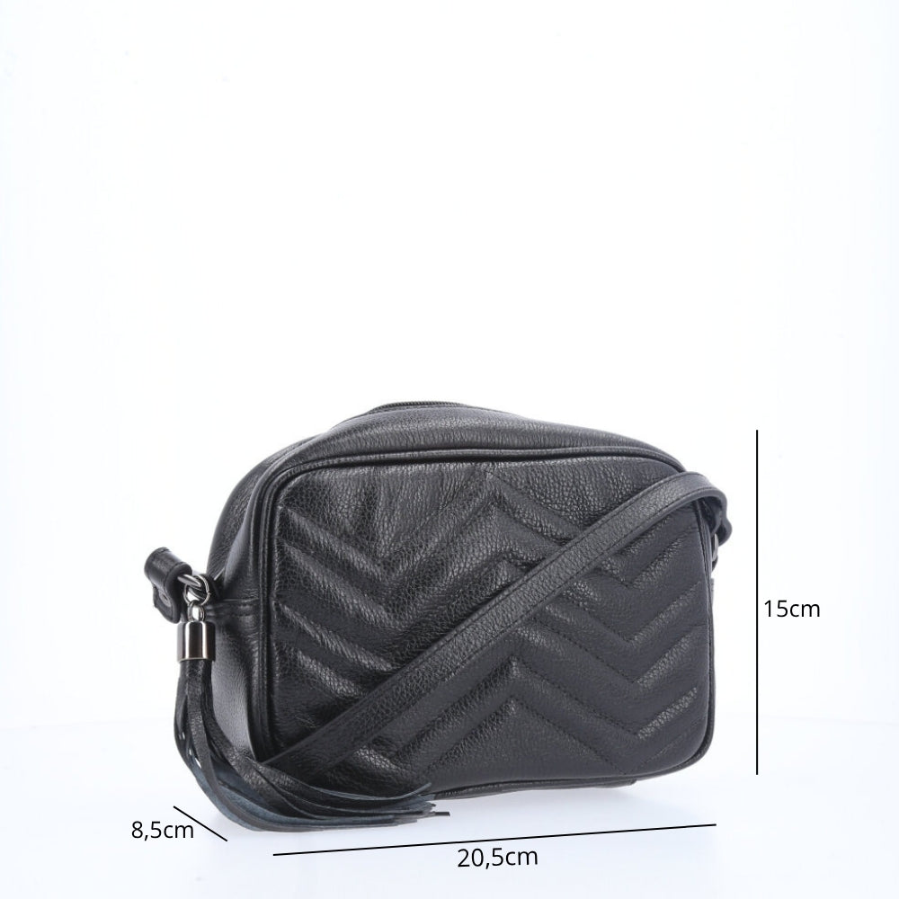 Bolsa Crossbody Feminina em Couro Matelassê com Tassel Preto
