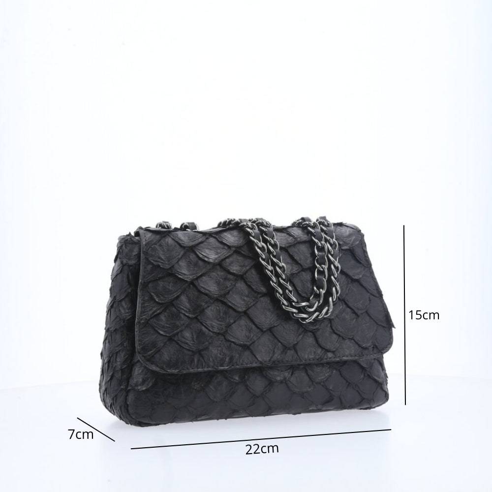 Bolsa de Couro sem Fecho Pirarucu Preto