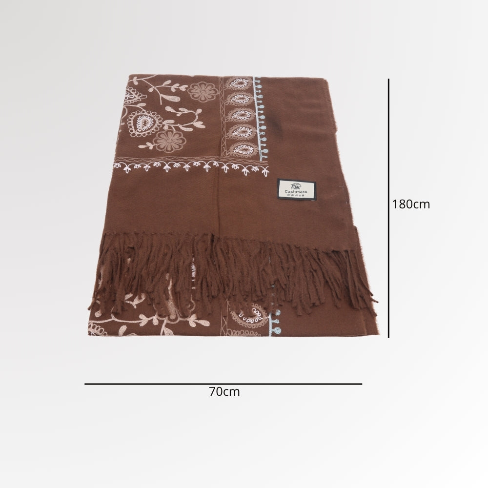 Cachecol com Estampa de Paisley Floral e Acabamento em Franjas Marrom