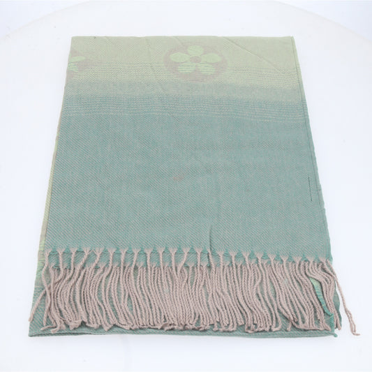 Cachecol Feminino Degradê com Franjas Verde