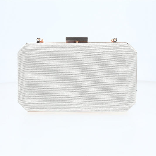 Bolsa Clutch de Festa com Design Minimalista Marfim