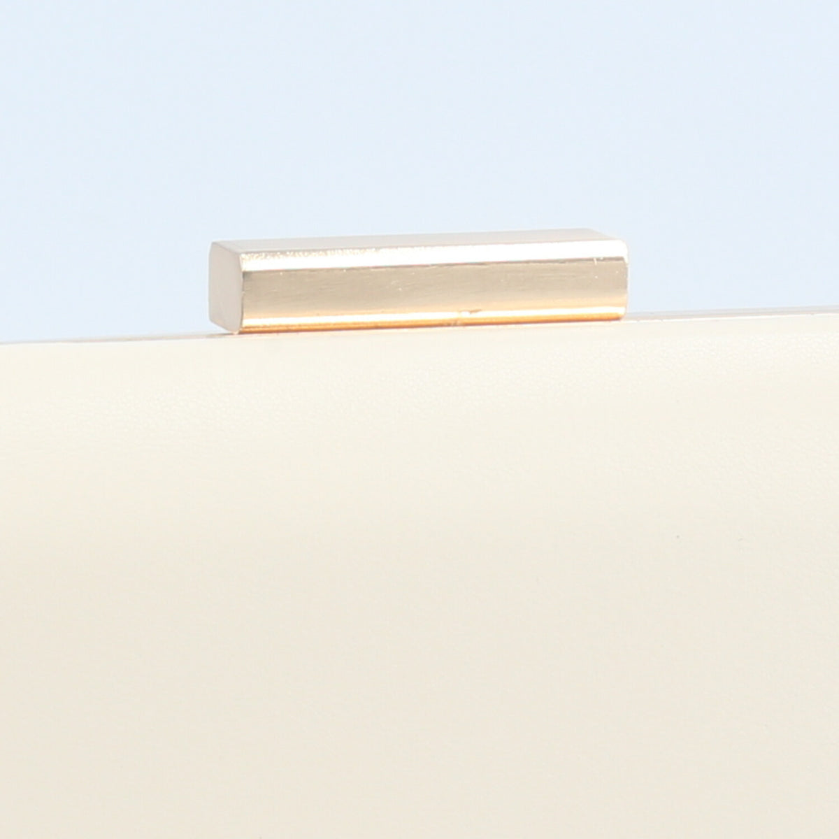 Bolsa Festa em Formato Clutch com Alça de Corrente Removível Branco