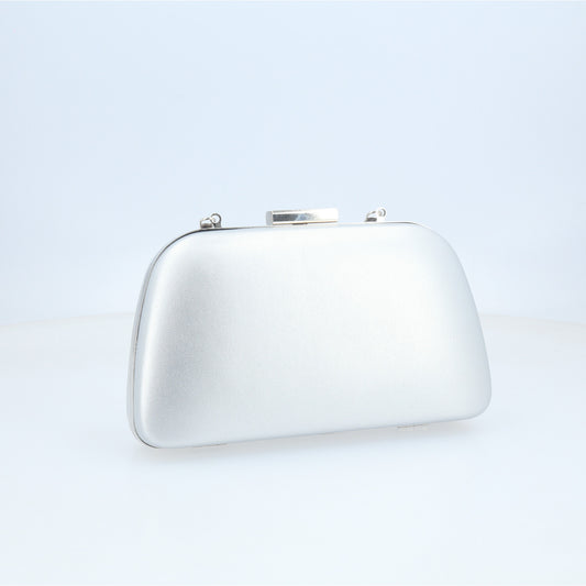 Bolsa Clutch com Acabamento Liso Prata