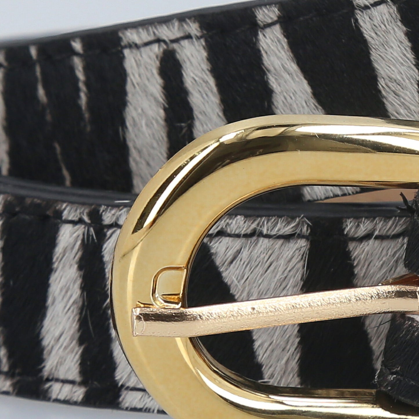 Cinto de Couro Estilo Animal Print Preto