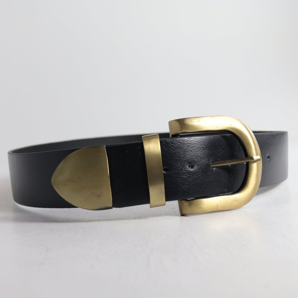Cinto de Couro com Fivela de Metal Escovado Preto