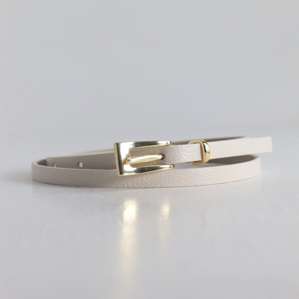 Cinto Feminino de Couro com Fivela Metalizada Dourada Marfim