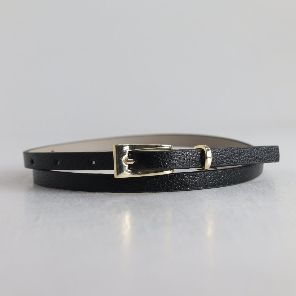 Cinto Feminino de Couro com Fivela Metalizada Dourada Preto