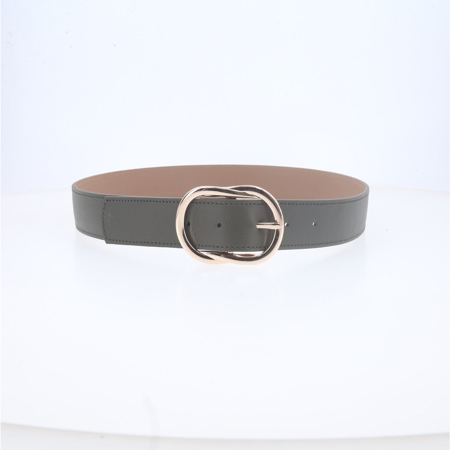 Cinto Feminino de Couro com Fivela em Design Torcido Verde escuro