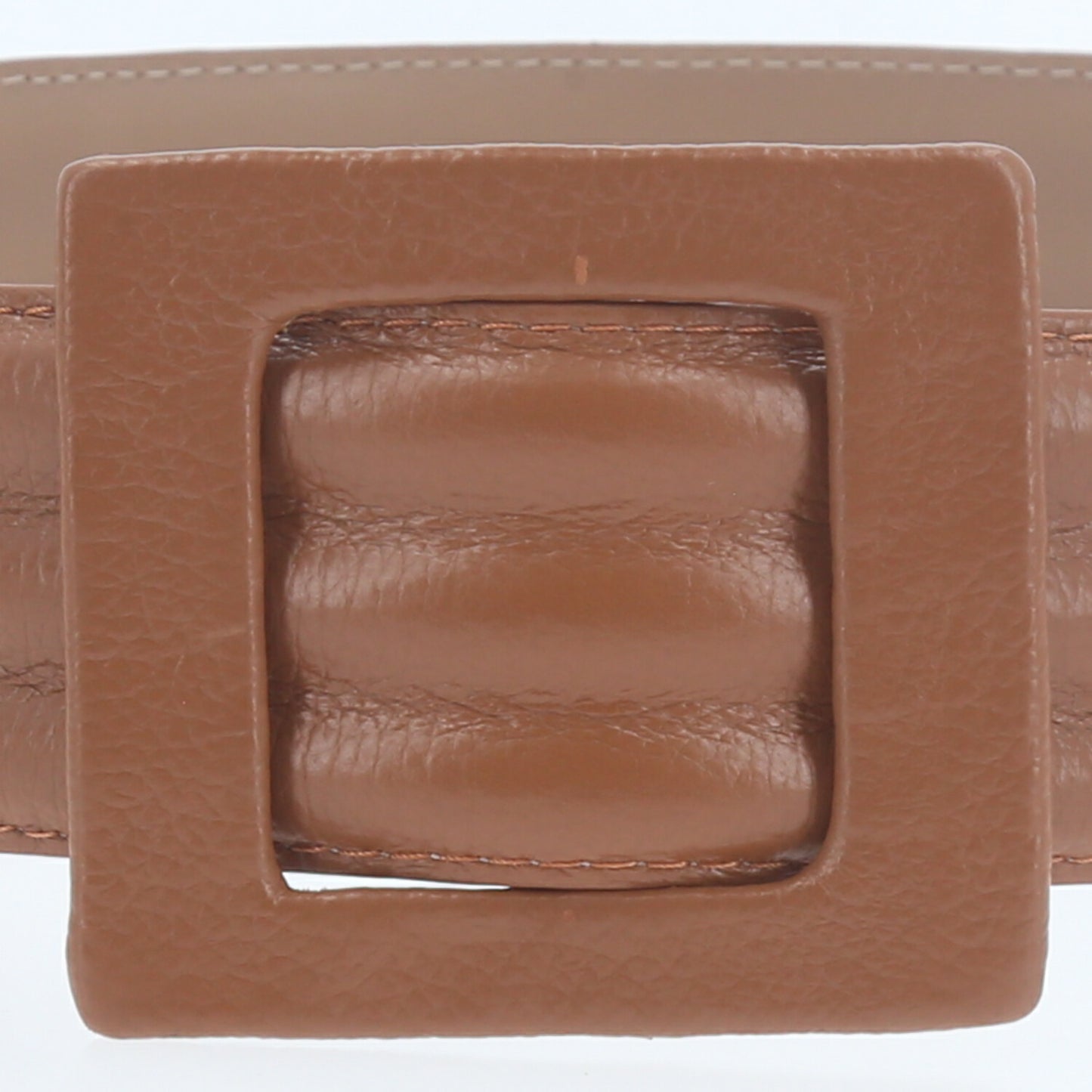 Cinto em Couro com Fivela Encapada Caramelo