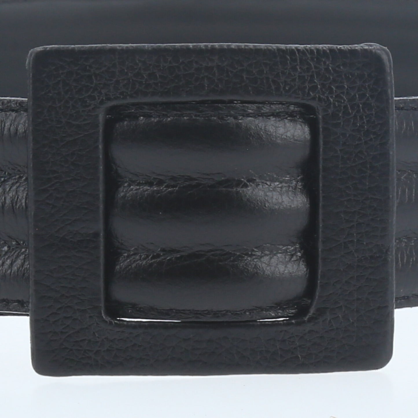 Cinto em Couro com Fivela Encapada Preto