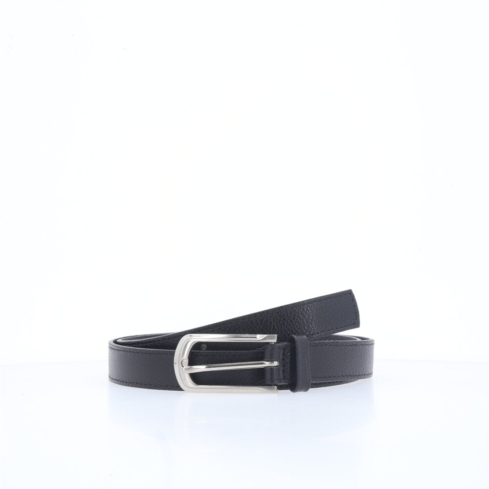 Cinto Feminino em Couro com Fivela Prateada Preto