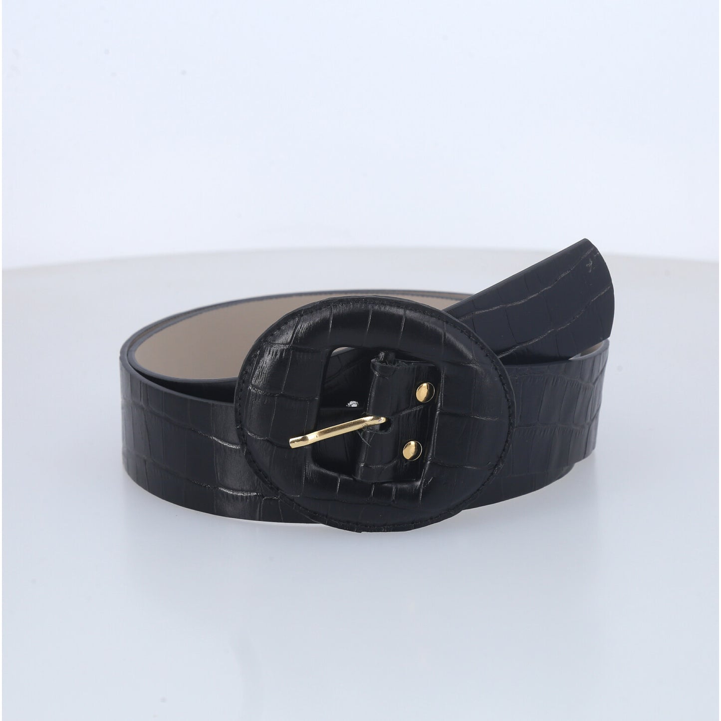 Cinto de Couro Croco com Fivela Encapada Preto