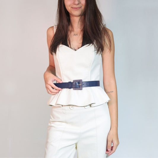 Cinto Feminino de Couro com Fivela Quadrada Encapada Azul escuro