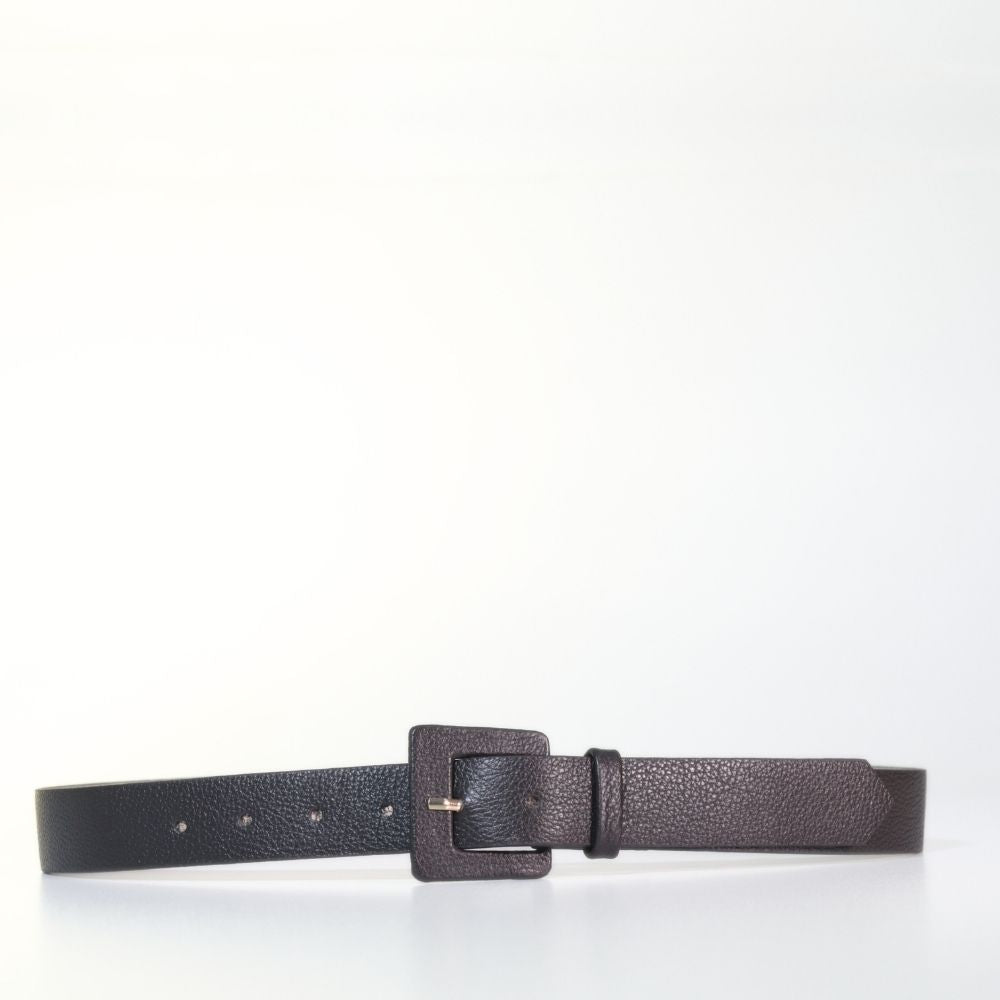 Cinto Feminino de Couro com Fivela Quadrada Encapada Marrom escuro