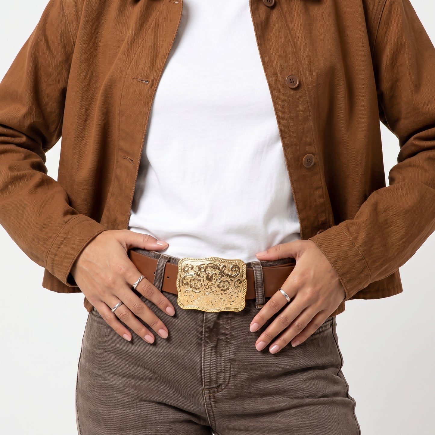 Cinto Feminino de Couro com Fivela Trabalhada Caramelo