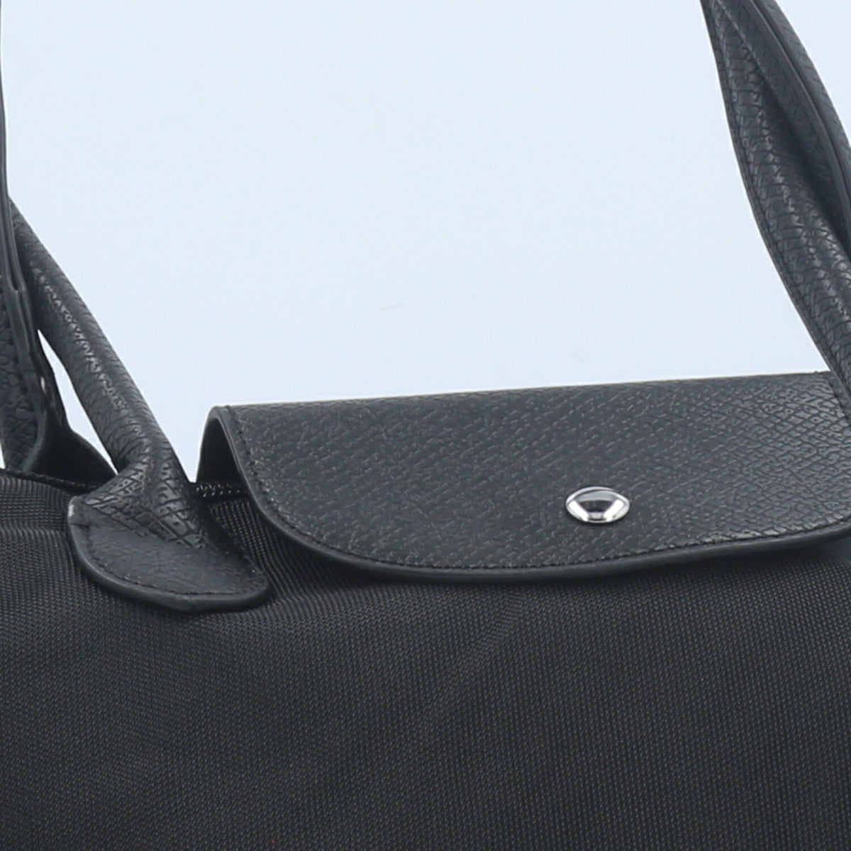 Bolsa Grande em Nylon com Divisões Internas  Preto