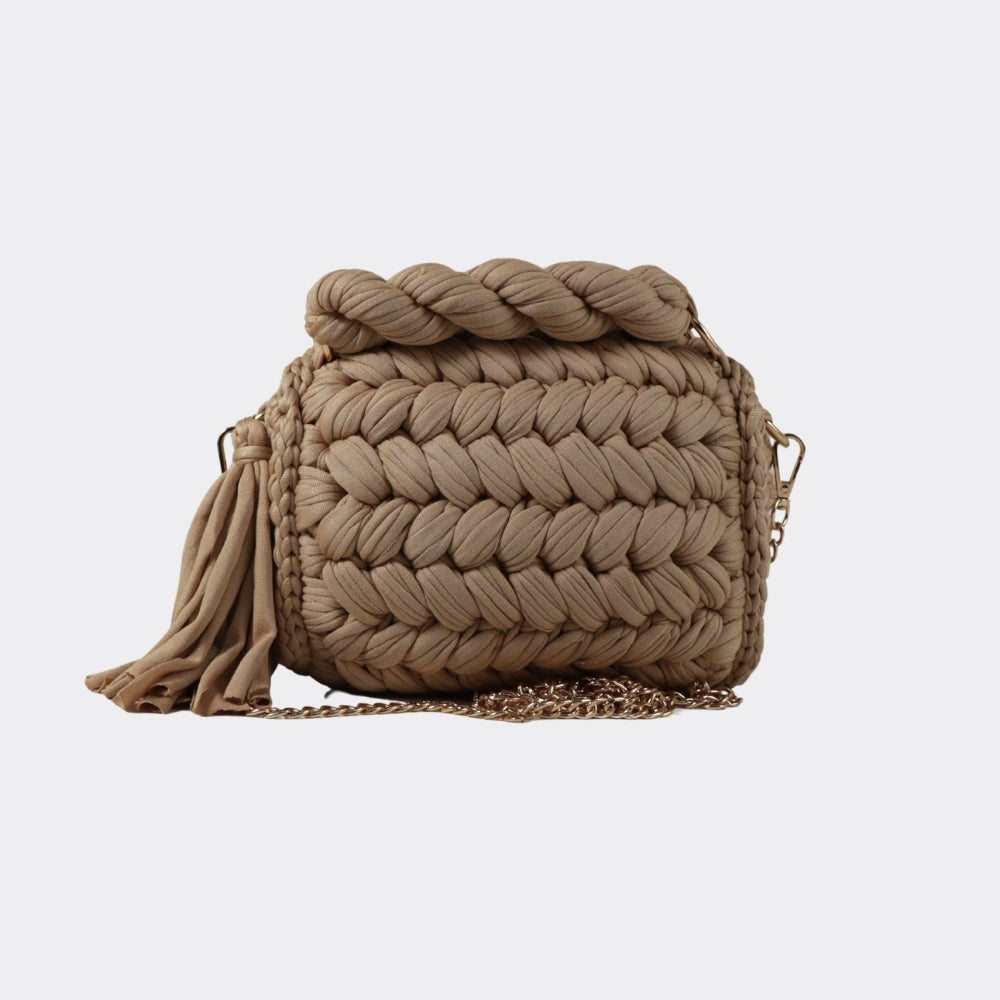 Bolsa de Mão em Crochê com Design Trançado Caqui