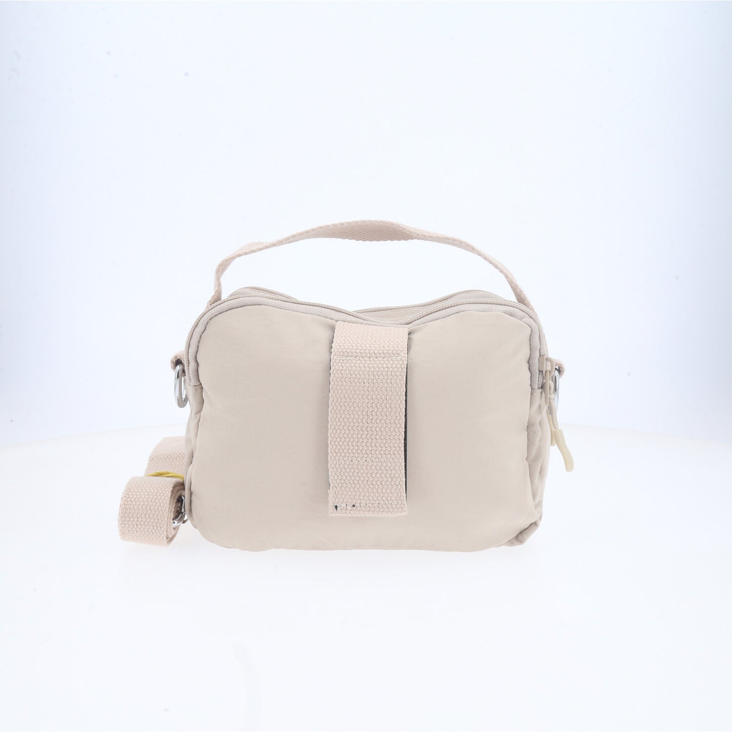 Bolsa Feminina Transversal em Nylon com Alça Regulável Marfim