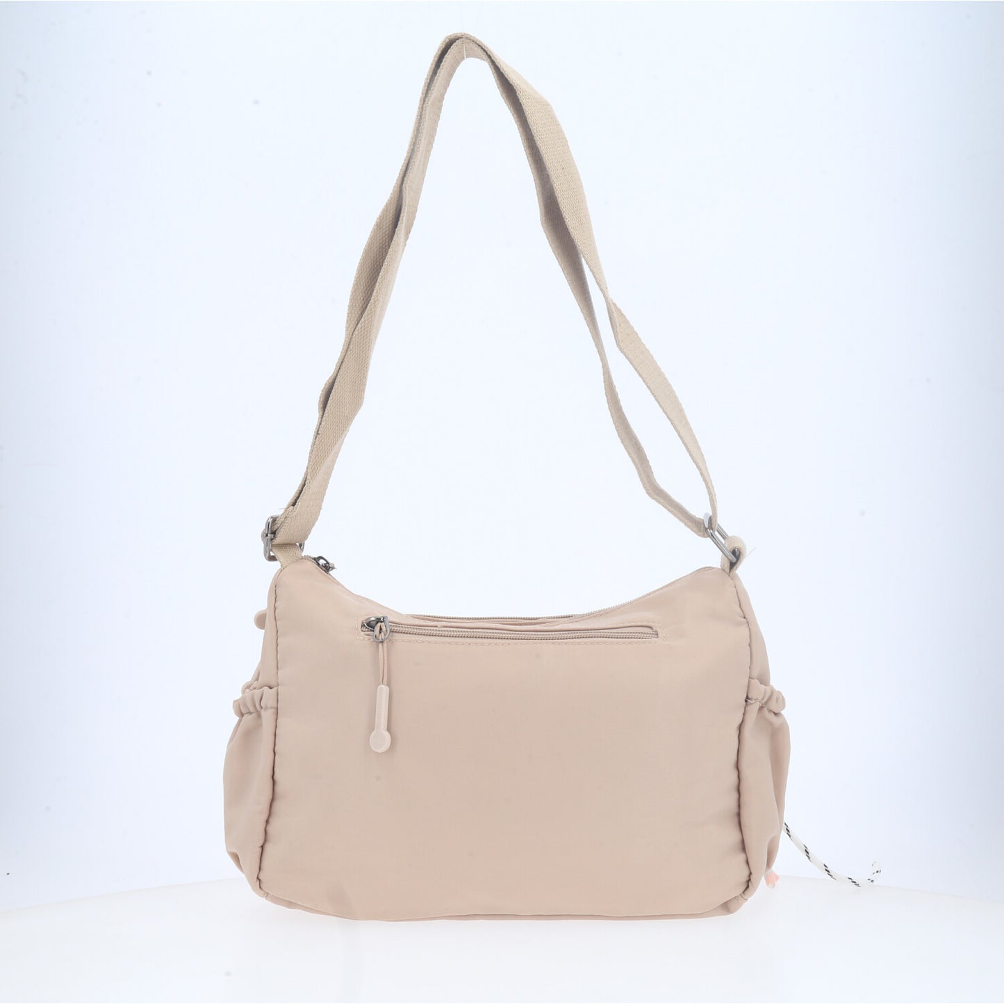 Bolsa Feminina Nylon Transversal com Bolsos e Zíper Marfim