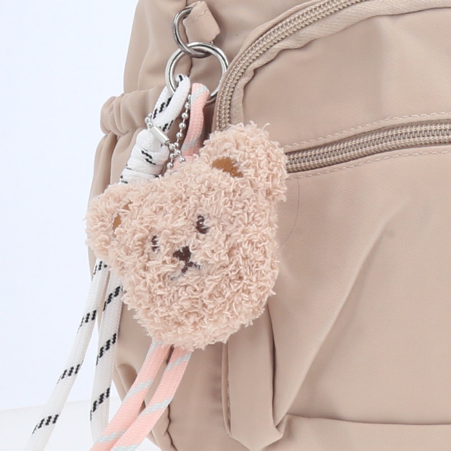Bolsa Feminina Nylon Transversal com Bolsos e Zíper Marfim