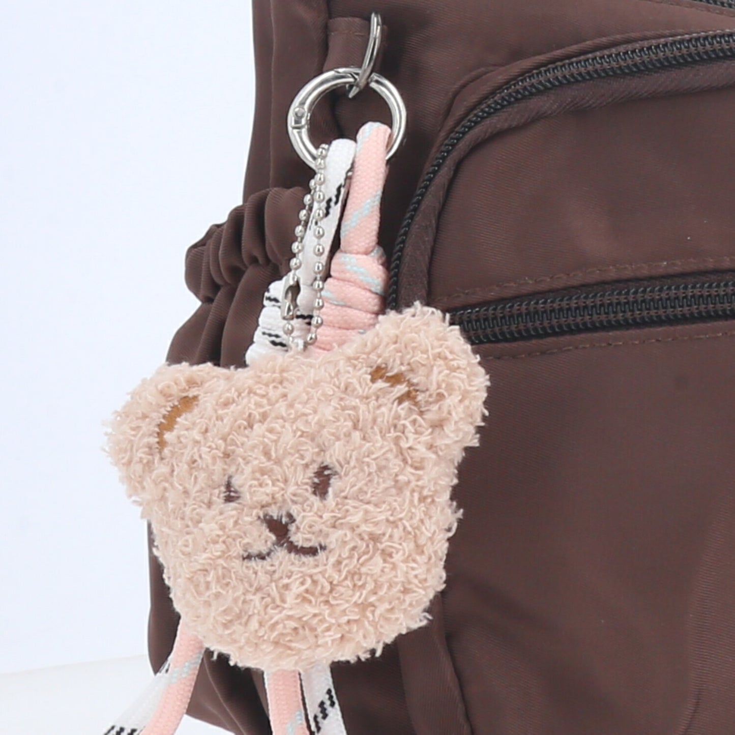 Bolsa Feminina Nylon Transversal com Bolsos e Zíper Marrom