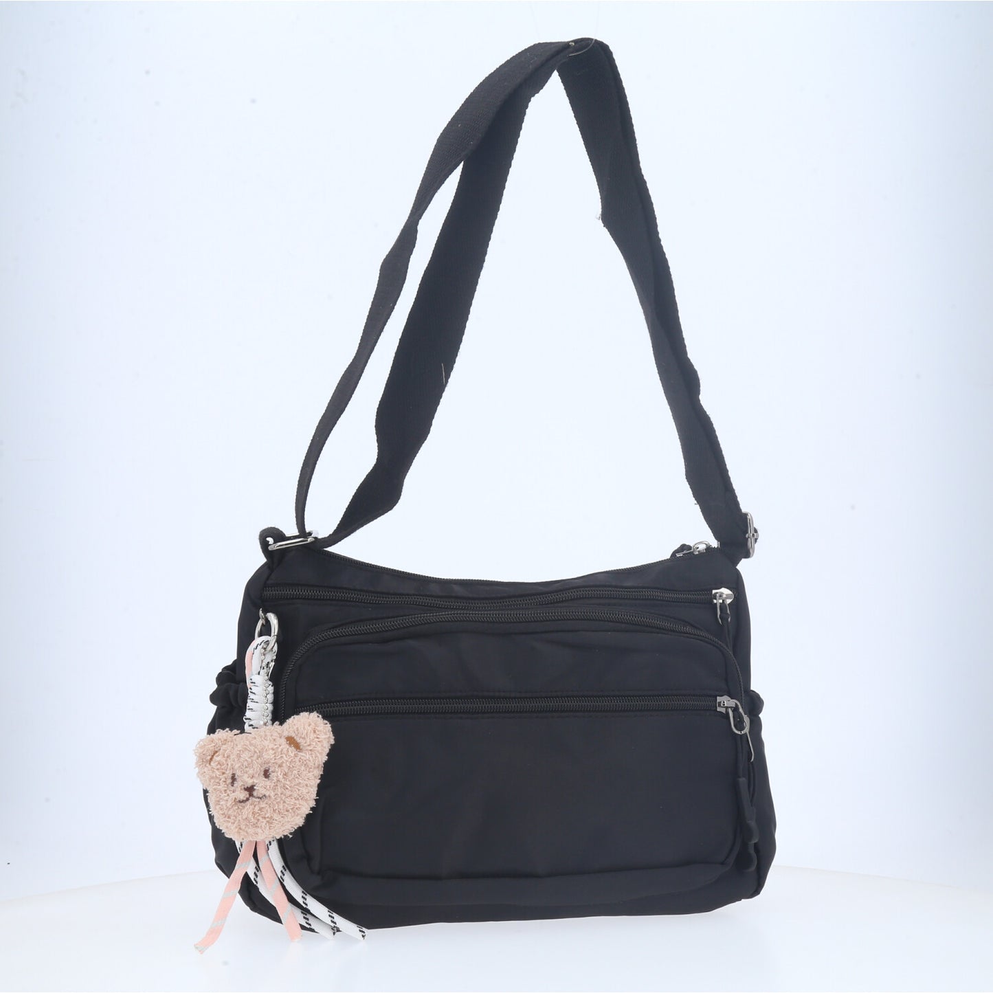Bolsa Feminina Nylon Transversal com Bolsos e Zíper Preto