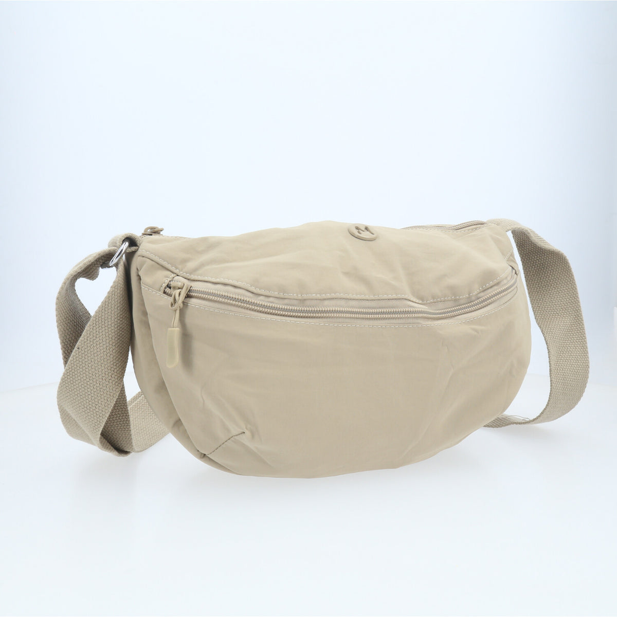 Bolsa Transversal Estilo Pochete em Nylon Bege