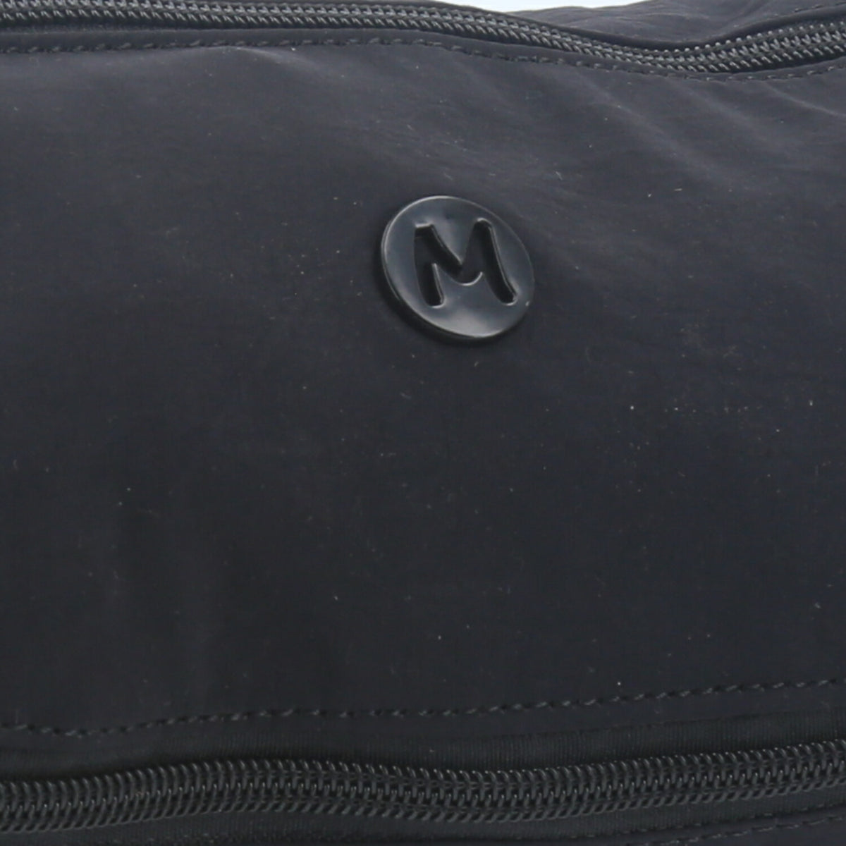 Bolsa Transversal Estilo Pochete em Nylon Preto
