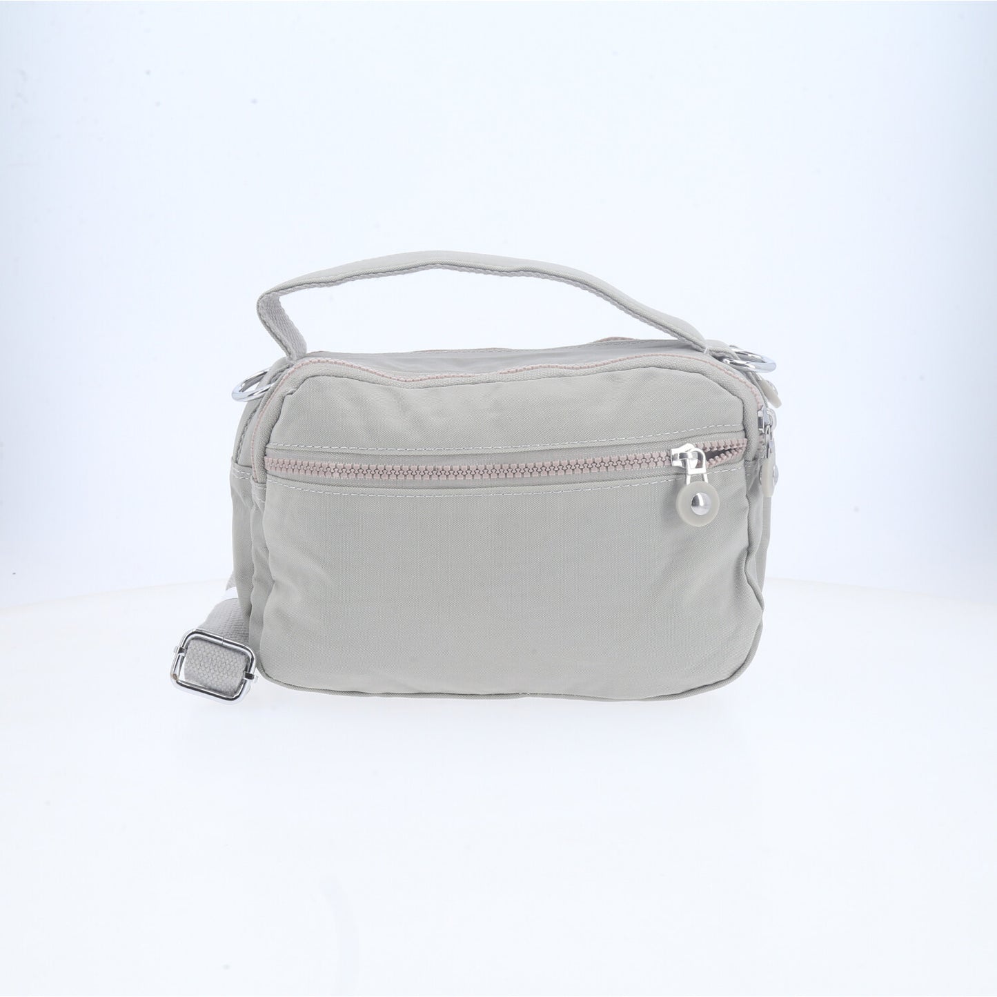 Bolsa Transversal Feminina em Nylon com Múltiplos Bolsos Cinza