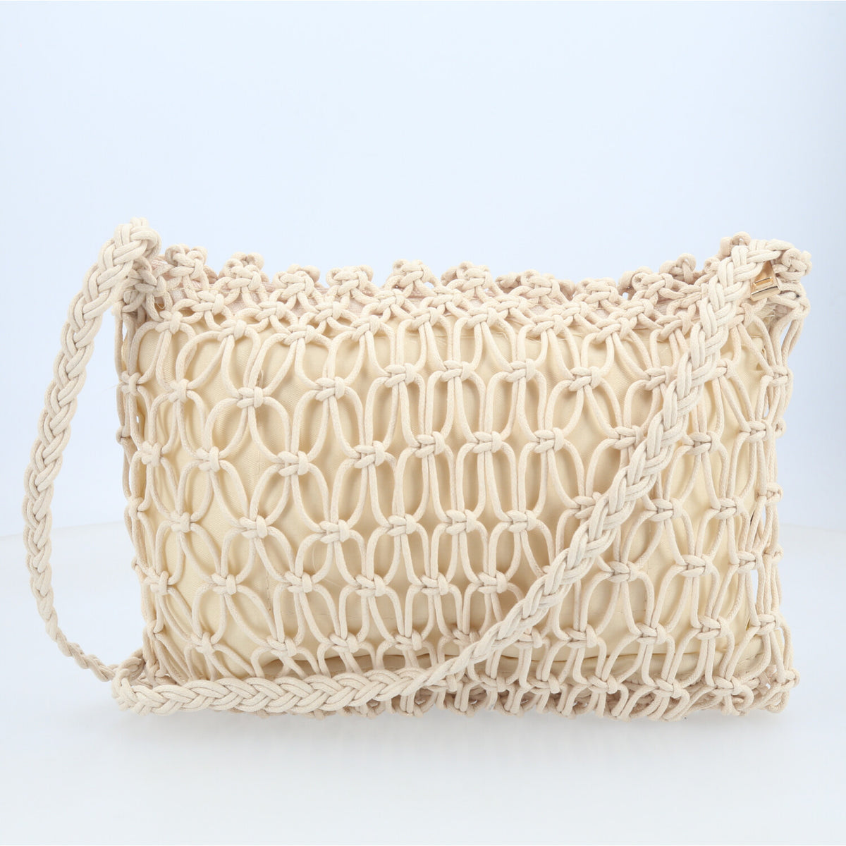 Bolsa em Crochê com Aplique de Madrepérolas Marfim