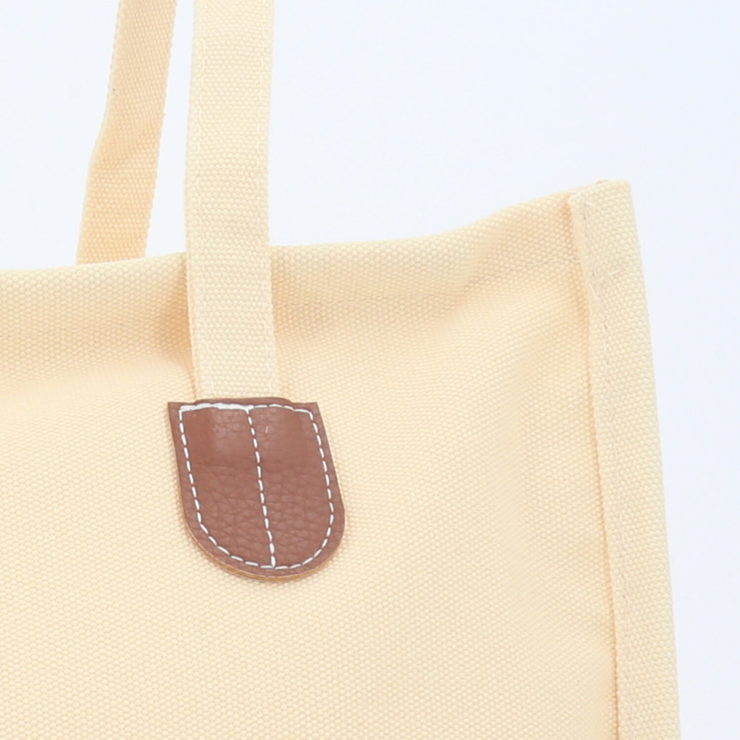 Bolsa Verão em Tecido com Alça de Ombro Fixa Bege