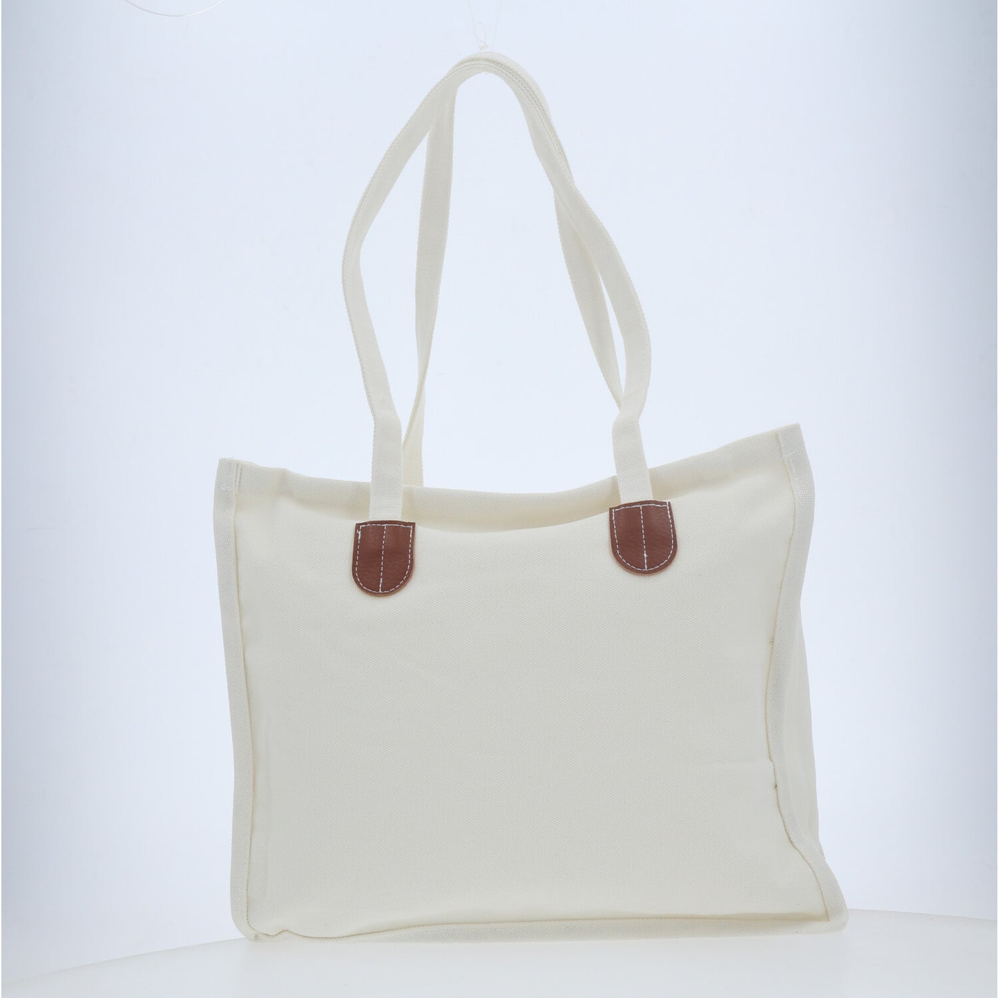 Bolsa Verão em Tecido com Alça de Ombro Fixa Branco