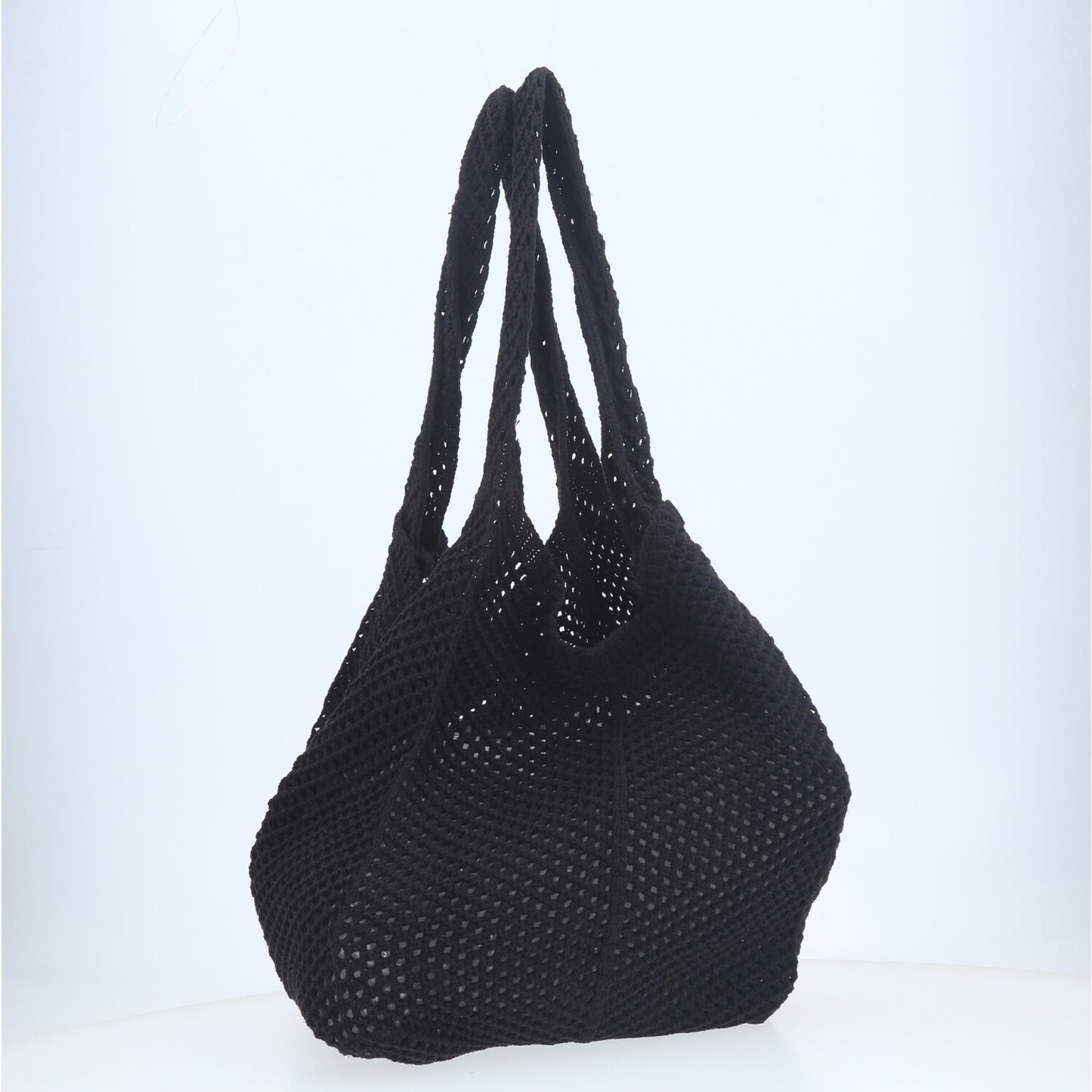 Bolsa Verão em Crochê com Acabamento Trançado Preto