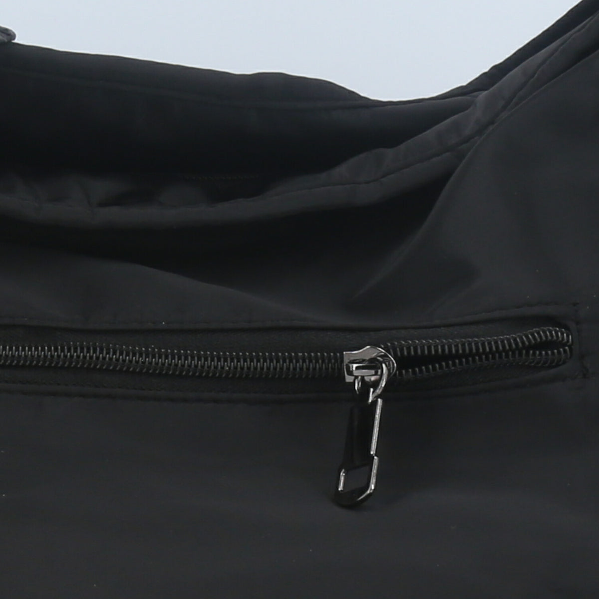 Bolsa Grande em Nylon para Faculdade e Acadêmia Preto