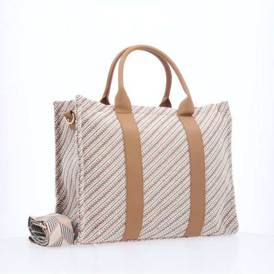 Bolsa Média Alça Transversal Marrom