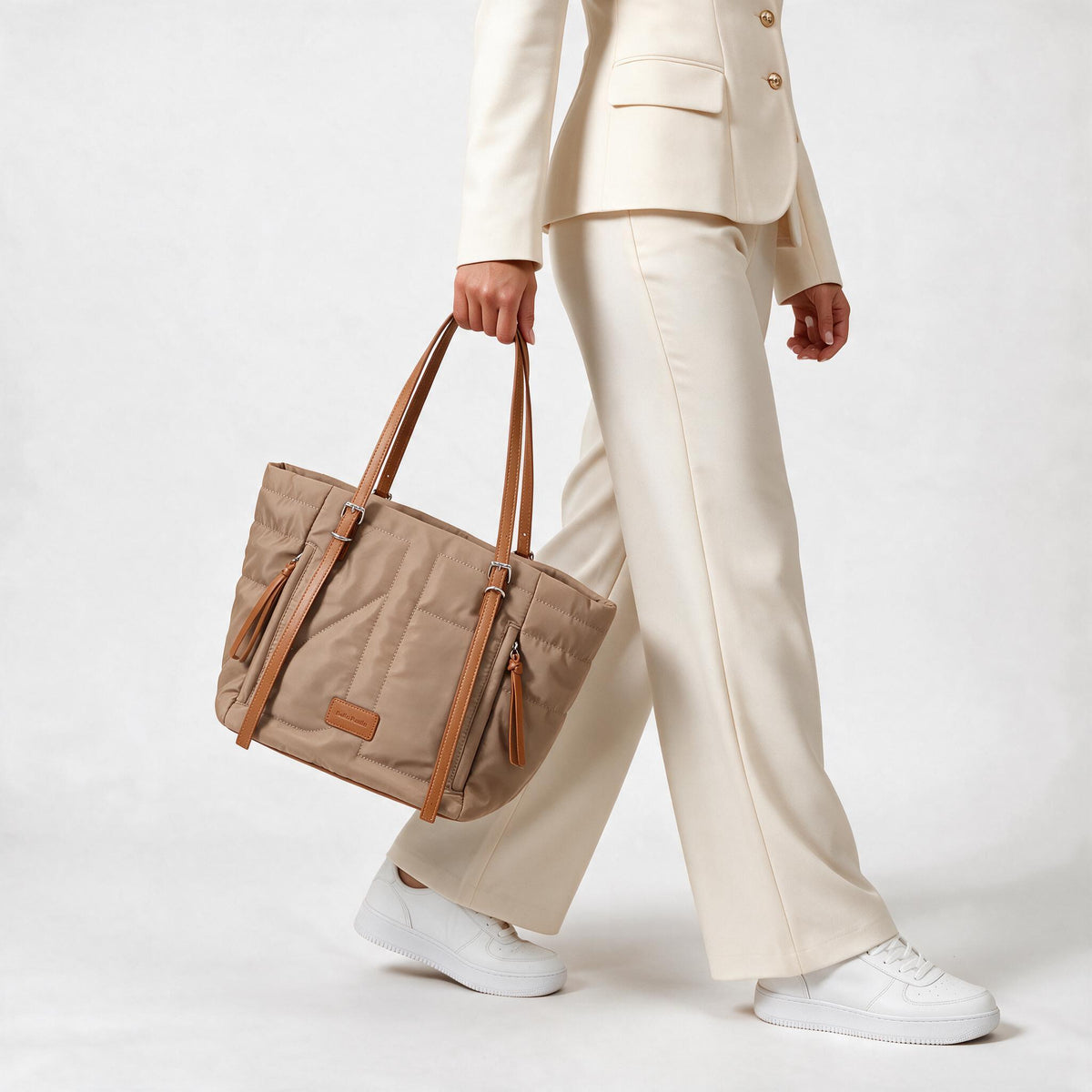 Bolsa Tote Bag Multifuncional em Nylon com Compartimentos Bege