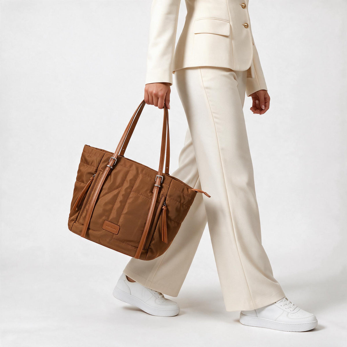 Bolsa Tote Bag Multifuncional em Nylon com Compartimentos Caramelo