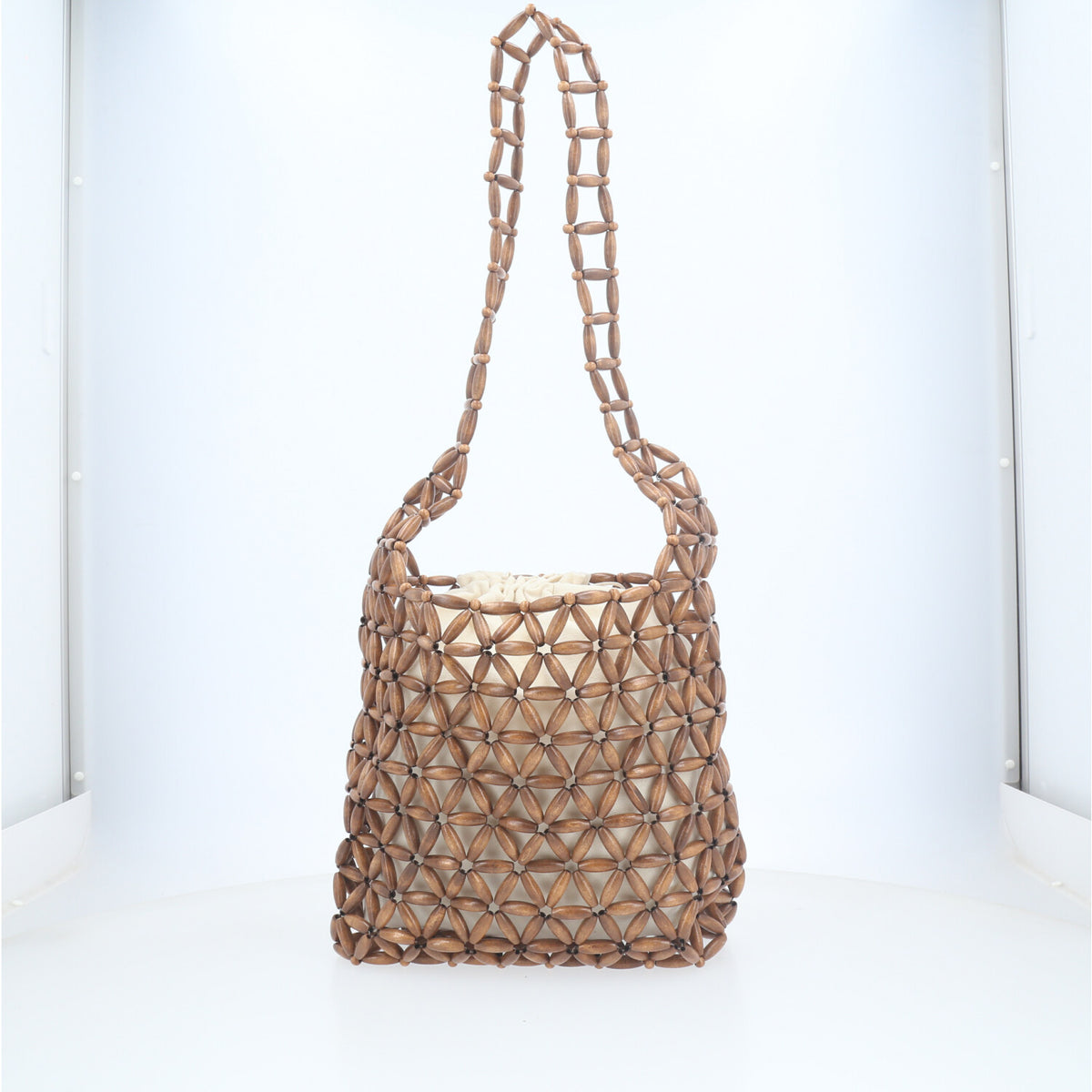 Bolsa Contas de Madeira com Saquinho Interno Marrom