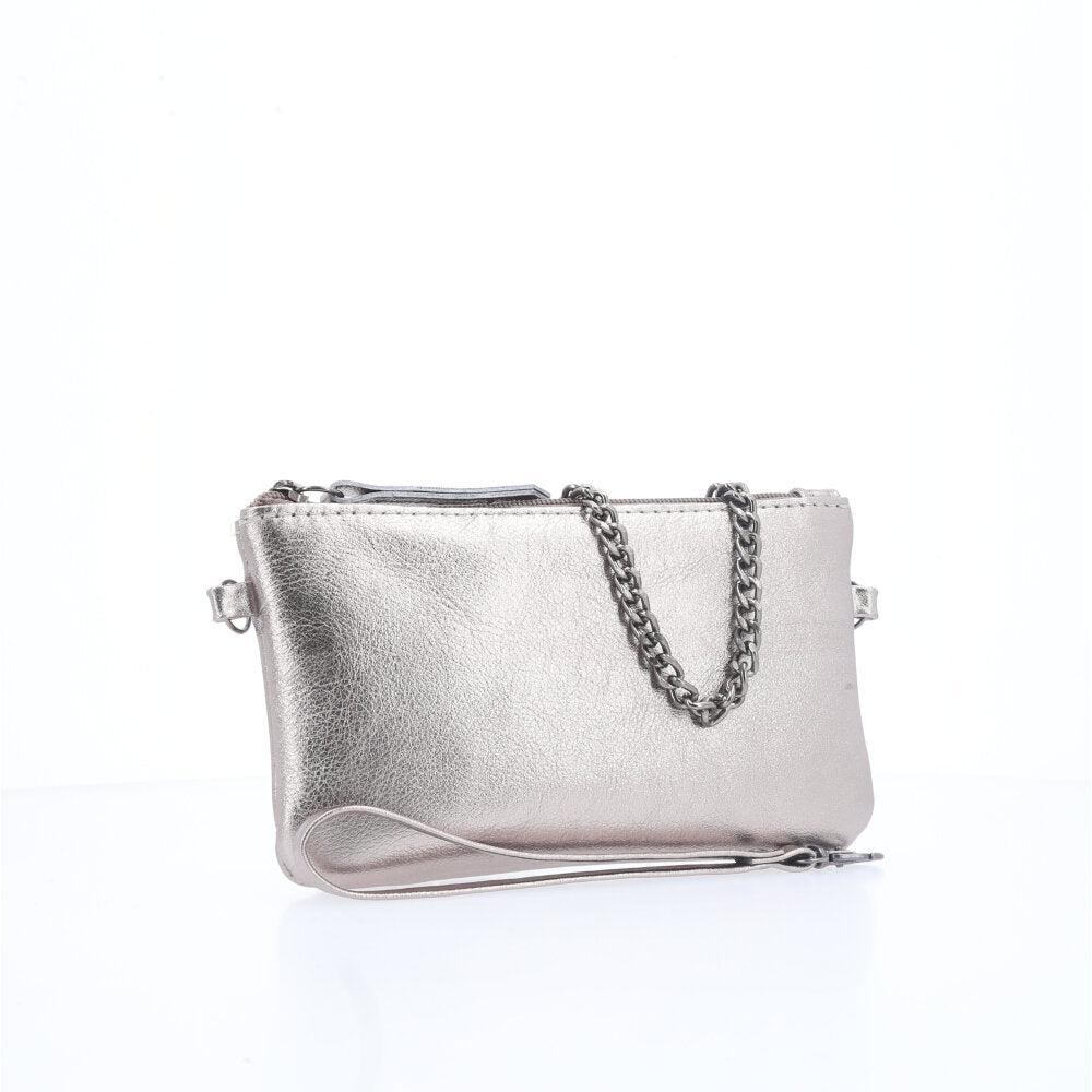 Bolsa de Couro com Alça de Corrente Prata velha
